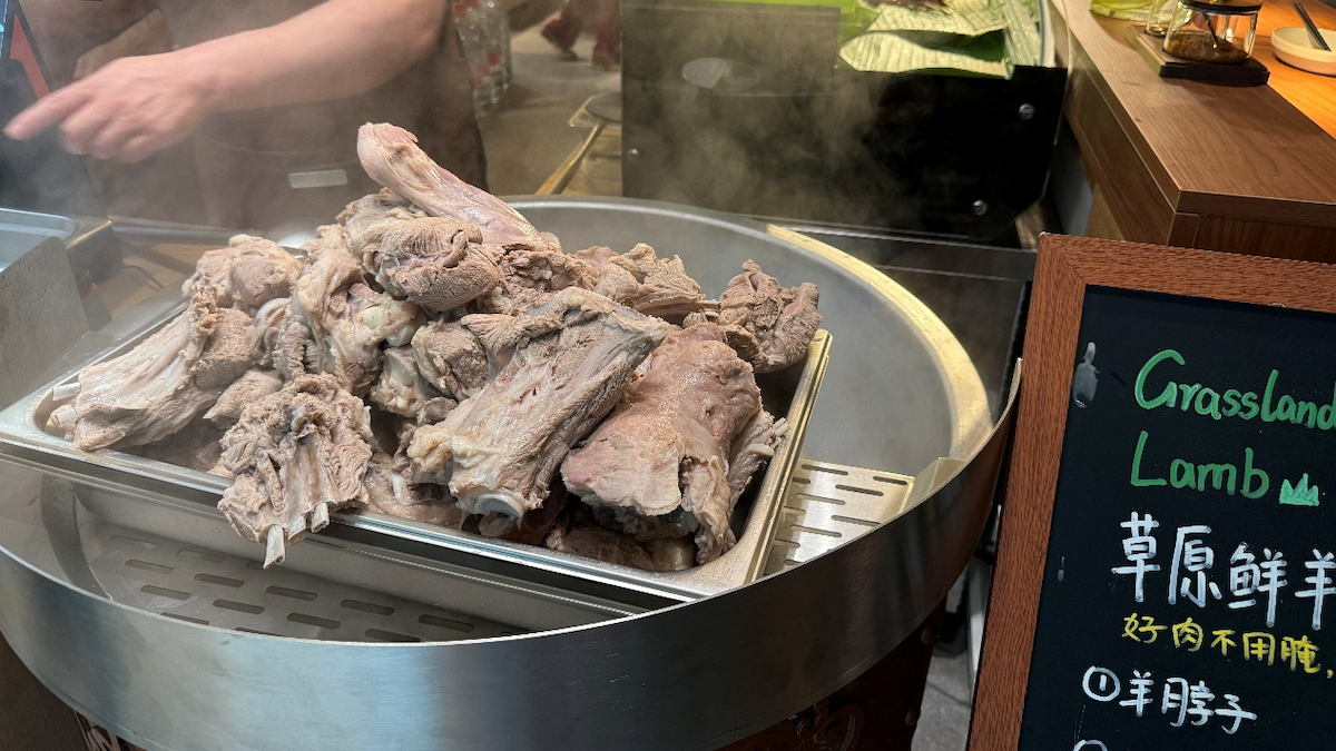 西贝推出新品牌“天边羊多”，发力鲜羊肉