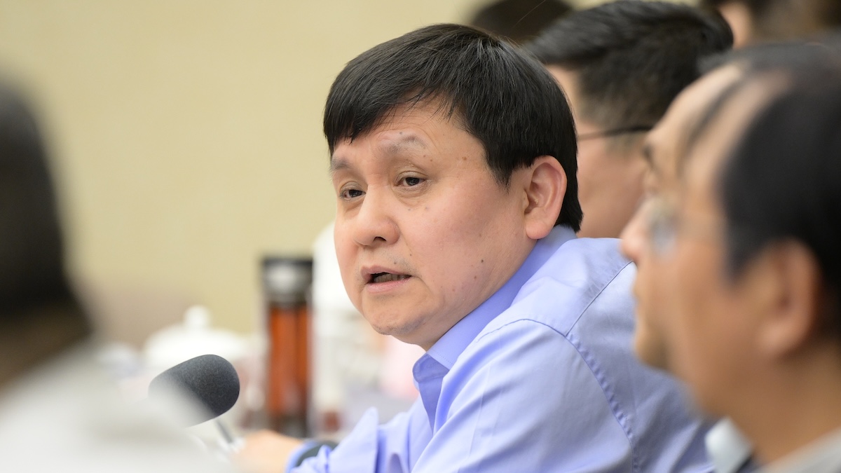 张文宏：为什么不把中国创新药留在国内？